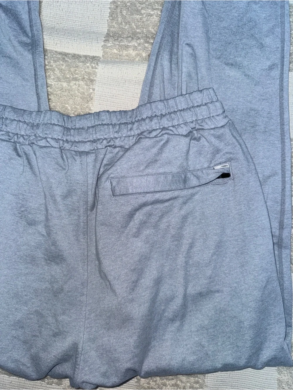 Vuori Ponto Performanxe Jogger 28” size M‎